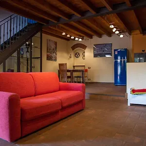 https://casa-dolce-casa-alzaia-grande.it-lombardy.com