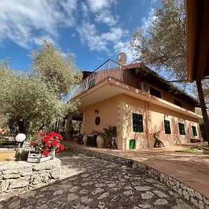 villa-pantalica-lato-sortino.sicilyhotelsitaly.net/