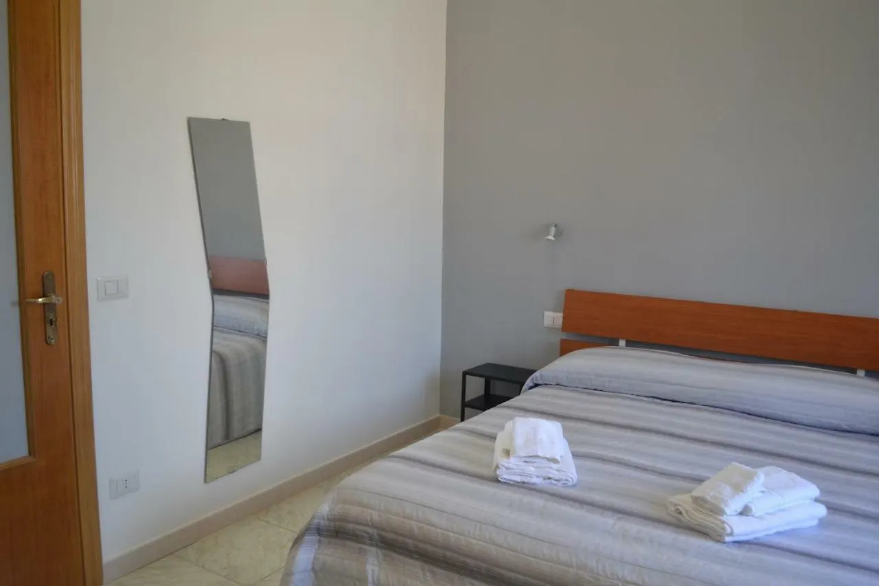 Hotel Antos 013 à Naples Maison d'hôtes